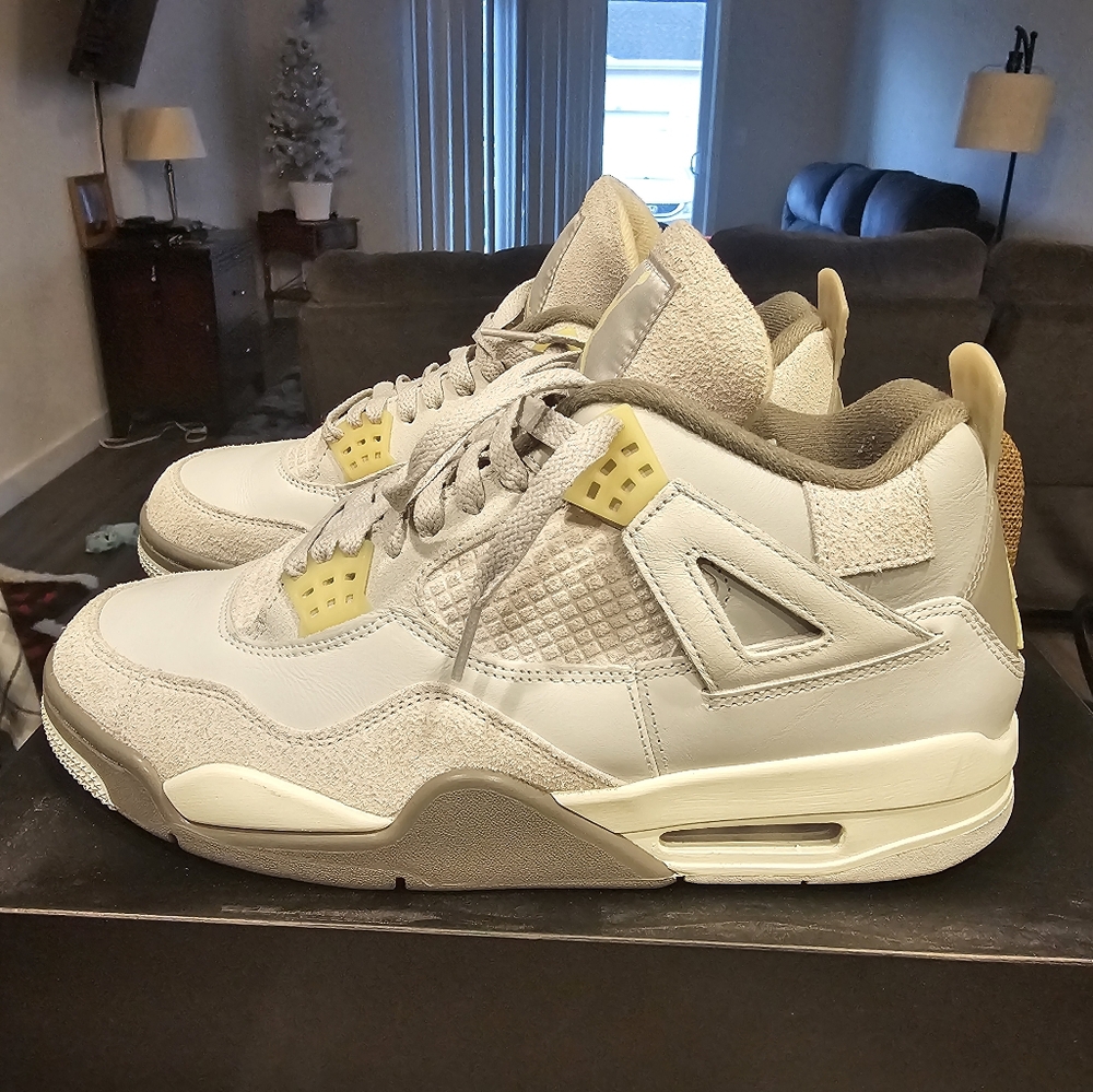 JORDAN 4 CRAFT VVNDS MEN SIZE 10.5